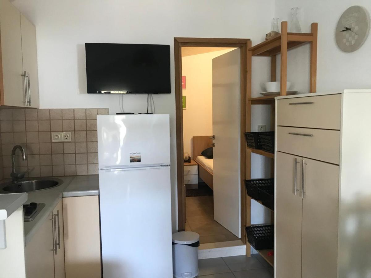 Zrnovo Contessa Robinson Houseヴィラ エクステリア 写真