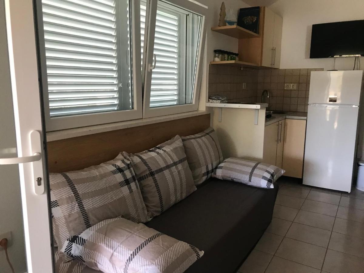 Zrnovo Contessa Robinson Houseヴィラ エクステリア 写真